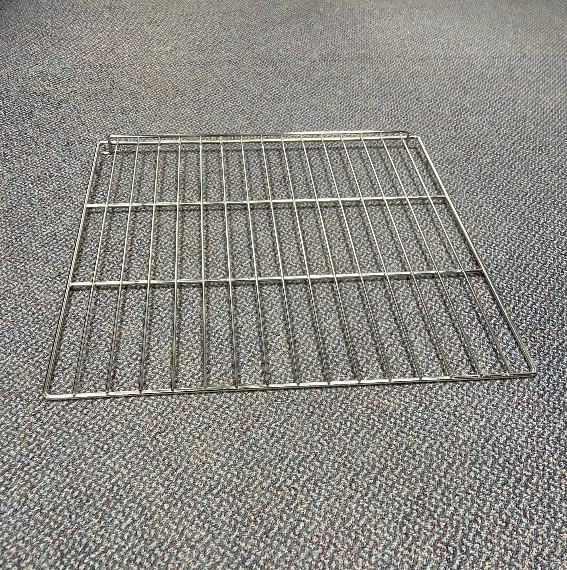 Wide flat welded wire BBQ and oven grille rack